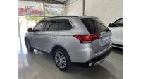 MITSUBISHI - OUTLANDER - 2016/2016 - Prata - R$ 99.000,00