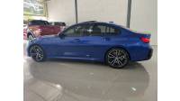 BMW - 320I - 2024/2024 - Azul - R$ 310.000,00