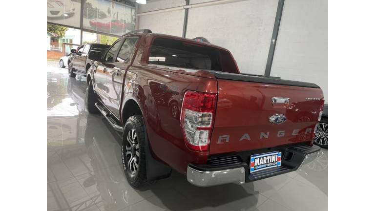 FORD - RANGER - 2017/2017 - Vermelha - R$ 149.000,00