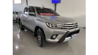 TOYOTA - HILUX - 2018/2018 - Prata - R$ 195.000,00