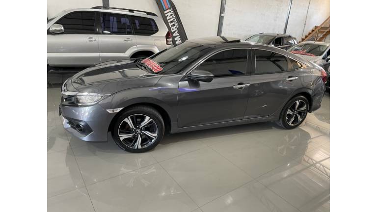 HONDA - CIVIC - 2018/2018 - Cinza - R$ 128.000,00