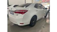 TOYOTA - COROLLA - 2015/2015 - Branca - R$ 89.900,00