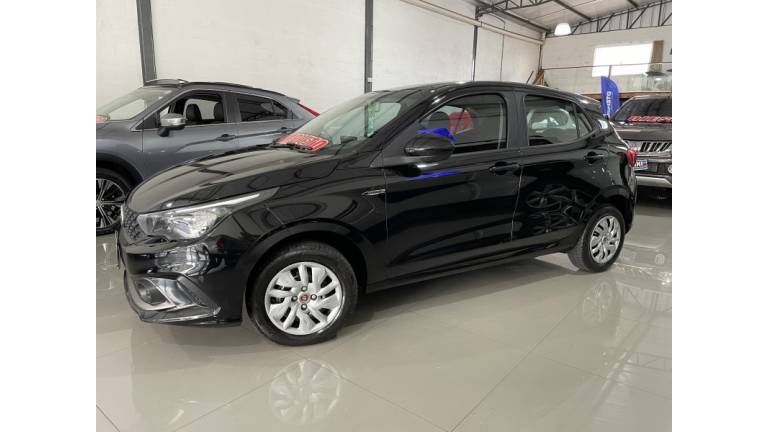 FIAT - ARGO - 2018/2018 - Preta - R$ 53.900,00