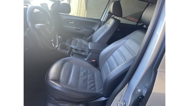 VOLKSWAGEN - AMAROK - 2019/2019 - Prata - R$ 121.900,00