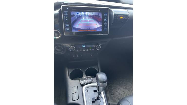 TOYOTA - HILUX - 2017/2017 - Cinza - R$ 187.000,00