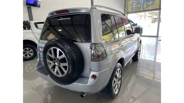 MITSUBISHI - PAJERO TR4 - 2014/2014 - Prata - R$ 68.000,00