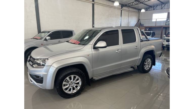 VOLKSWAGEN - AMAROK - 2019/2019 - Prata - R$ 121.900,00
