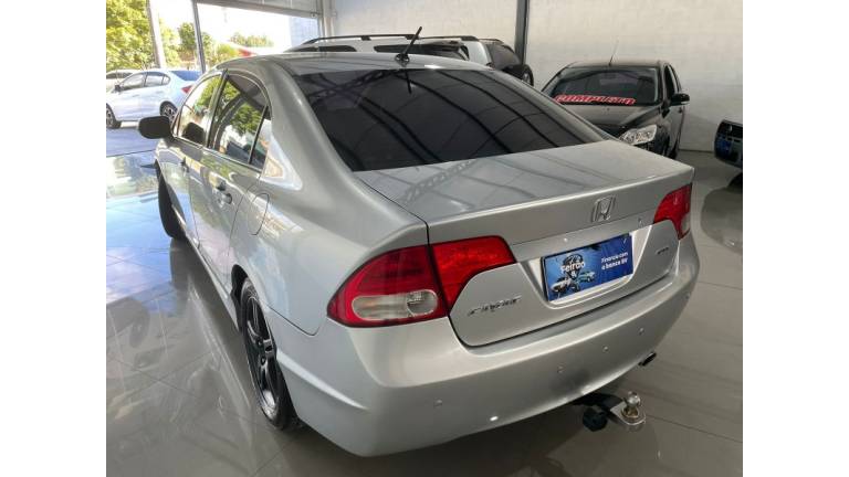HONDA - CIVIC - 2007/2007 - Prata - R$ 47.500,00