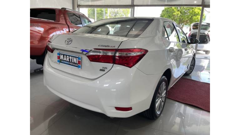 TOYOTA - COROLLA - 2015/2015 - Branca - R$ 86.000,00