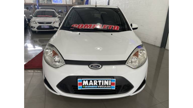 FORD - FIESTA - 2014/2014 - Branca - R$ 32.500,00