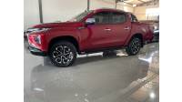 MITSUBISHI - L200 TRITON - 2023/2023 - Vermelha - R$ 220.000,00