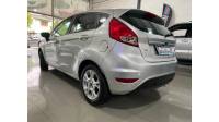 FORD - FIESTA - 2017/2017 - Prata - R$ 52.900,00