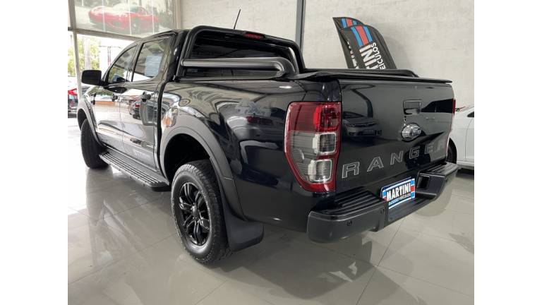 FORD - RANGER - 2021/2021 - Preta - R$ 175.000,00