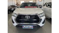 TOYOTA - HILUX - 2022/2022 - Branca - R$ 228.000,00