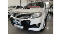 TOYOTA - HILUX SW4 - 2014/2014 - Branca - R$ 144.900,00