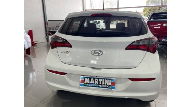 HYUNDAI - HB20 - 2019/2019 - Branca - R$ 56.900,00