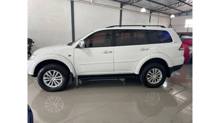 MITSUBISHI - PAJERO DAKAR - 2015/2015 - Branca - R$ 133.900,00