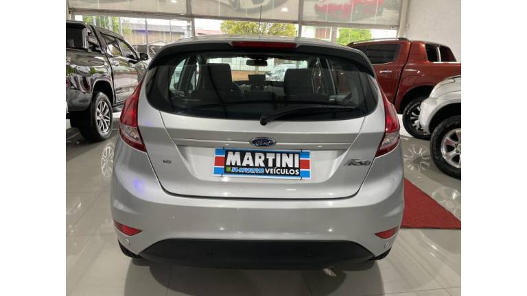 FORD - FIESTA - 2017/2017 - Prata - R$ 54.900,00