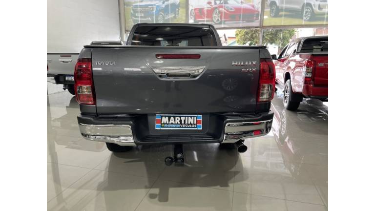 TOYOTA - HILUX - 2017/2017 - Cinza - R$ 187.000,00