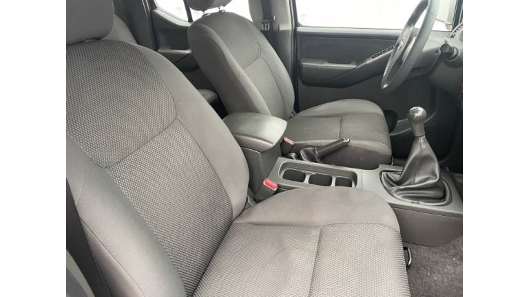 NISSAN - FRONTIER - 2016/2016 - Prata - R$ 103.900,00