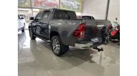 TOYOTA - HILUX - 2017/2017 - Cinza - R$ 187.000,00