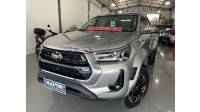 TOYOTA - HILUX - 2024/2024 - Prata - R$ 288.900,00