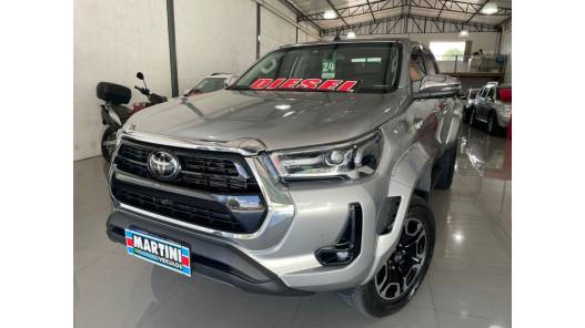 TOYOTA - HILUX - 2024/2024 - Prata - R$ 288.900,00