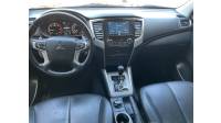 MITSUBISHI - L200 TRITON - 2023/2023 - Vermelha - R$ 220.000,00