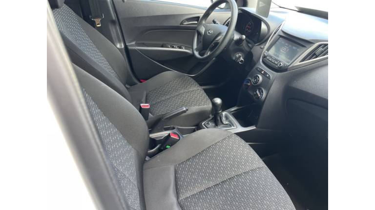 HYUNDAI - HB20 - 2019/2019 - Branca - R$ 56.900,00