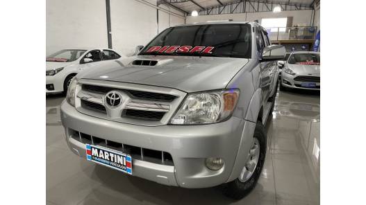 TOYOTA - HILUX - 2008/2008 - Prata - R$ 109.000,00