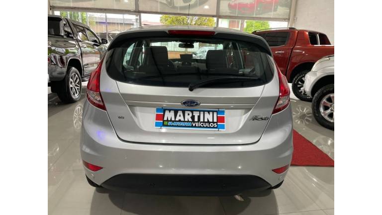 FORD - FIESTA - 2017/2017 - Prata - R$ 52.900,00