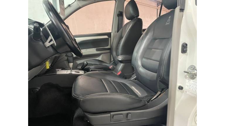 MITSUBISHI - PAJERO DAKAR - 2015/2015 - Branca - R$ 133.900,00