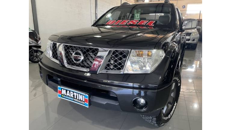 NISSAN - FRONTIER - 2013/2013 - Preta - R$ 89.900,00