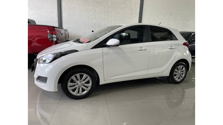 HYUNDAI - HB20 - 2019/2019 - Branca - R$ 56.900,00